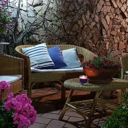 Marco's House Semesterbostad Dolianova