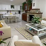 Dom wakacyjny Marco's House