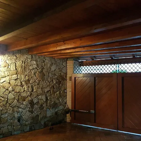 Marco's House Дом отдыха Dolianova